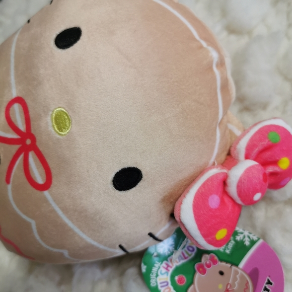 Squishmallows Christmas Gingerbread Hello Kitty And Friends® plush 6.5in - Picture 2 of 5